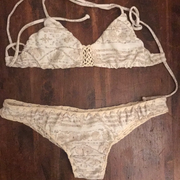 posh pua bikinis